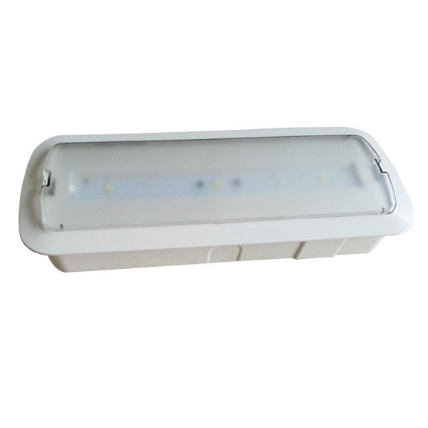 Luz de emergencia LED de pared industrial con batería de respaldo con carcasa ABS retardante de fuego L116M-C