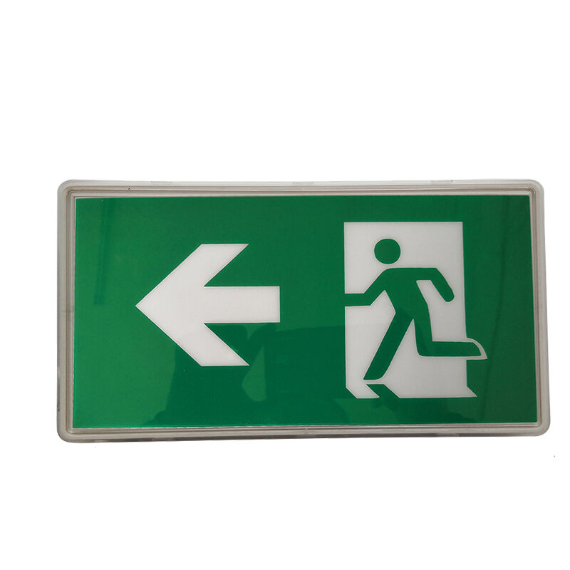 Luz de emergencia LED estanca IP65 de 5W con garantía de 3 años y vida útil de 25000 horas