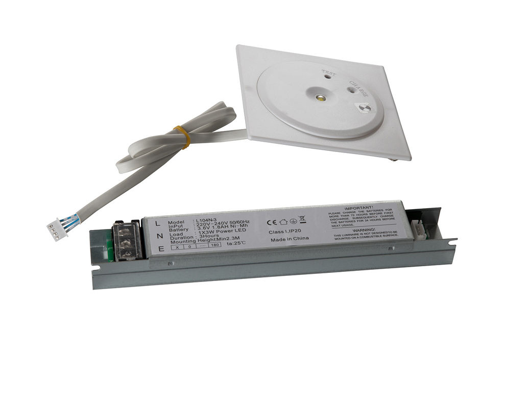 Luz de emergencia LED IP20 no mantenida empotrada en techo con señal de salida de incendios con respaldo de batería 220V L104N-3