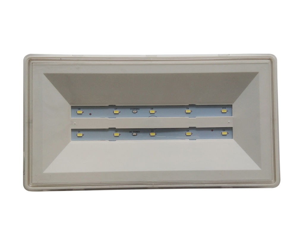 IP65 Luz de emergencia resistente al agua LED Paredón recargable ubicación húmeda al aire libre 3 años de garantía L116N-E